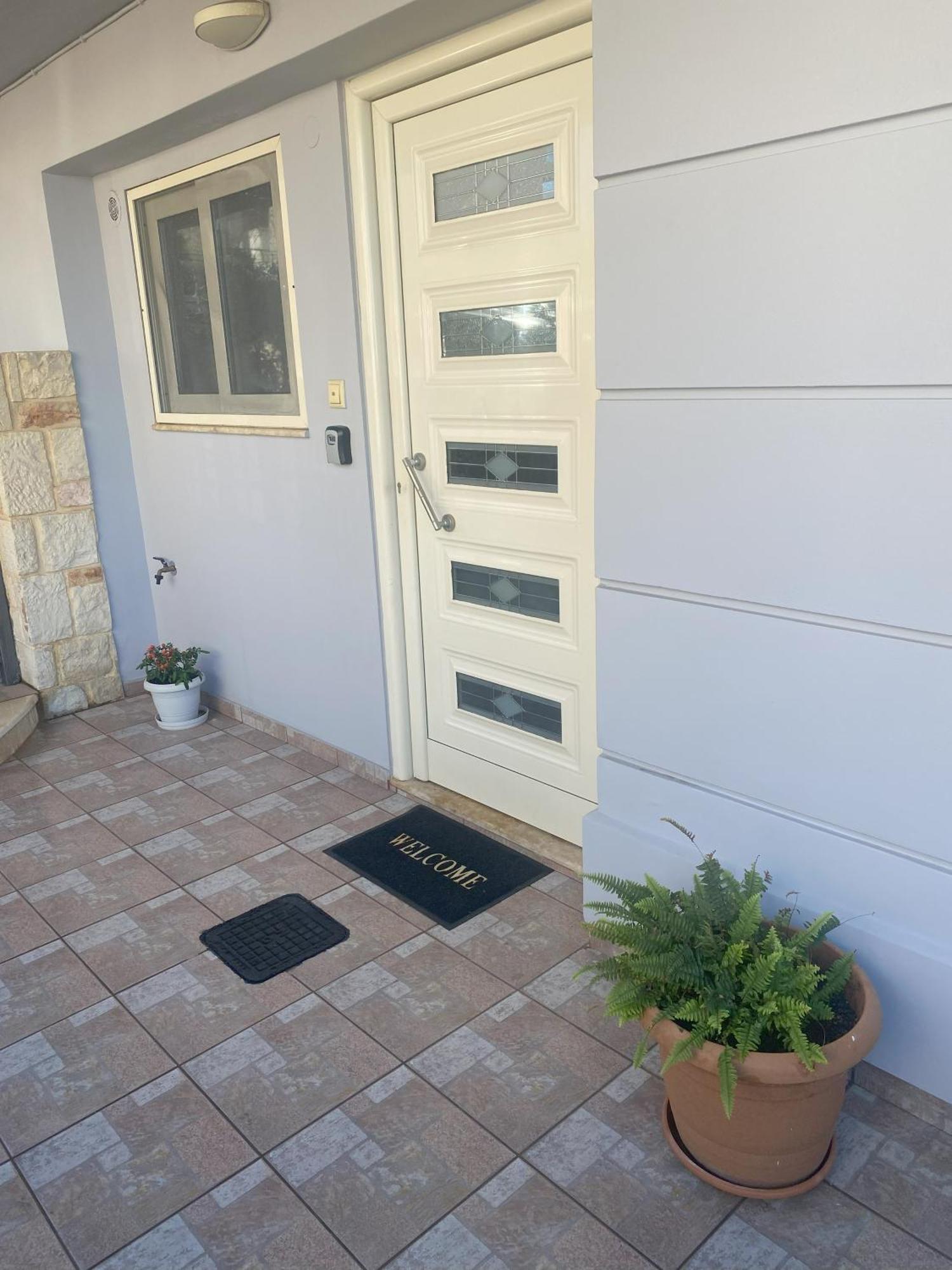 New Unique Apartment In Heraklion Екстериор снимка